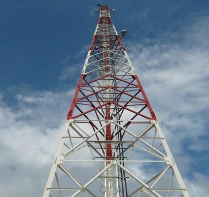 3 Legged Tubulaire Toren van het Telecommunicatieq235b Q345B Q420 Staal