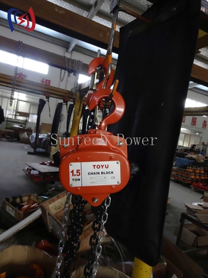 Industriële handketenheftruck voor de installatie van zware machines