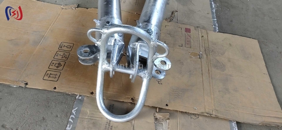 Ingenieurstructuur van een buisvormig A-frame voor de bouw van een zendtoren