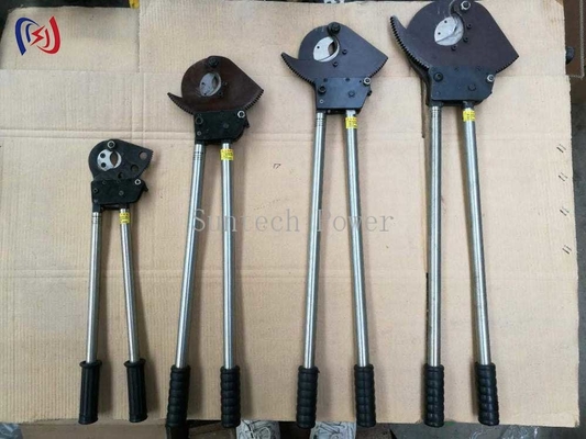 Werktuig voor het snijden van hydraulische geleiders voor het splitsen van industriële kabels