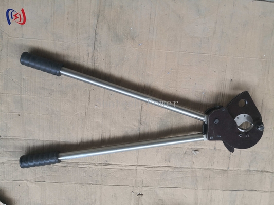Werktuig voor het snijden van hydraulische geleiders voor het splitsen van industriële kabels