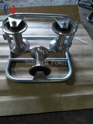 Professionele hoekgrondroller tri-schaaf voor 90 graden buigbescherming met 10KN nominale belasting en corrosiebestendig ontwerp