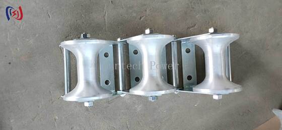 Professionele 10-20KN nominale lading kabel Pithead Roller met corrosiebestendige Duurzame polyethyleen constructie voor de bescherming van de manhole toegang