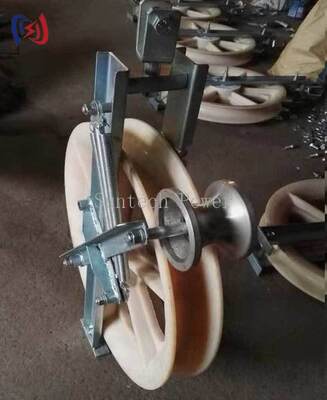 Professionele grondslagrolstrengblok met niet-geleidende vormgeving voor schadevrije installatie van OPGW en 508 mm schuifdiameter