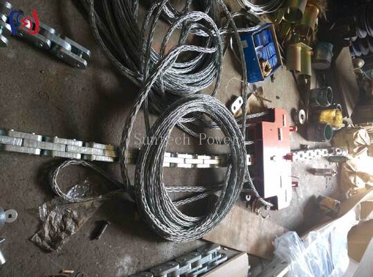 Professionele kopplaat voor vier bundelgeleiders met een nominale belasting van 130-320KN voor precieze vierkantgeometrie en superieure demping