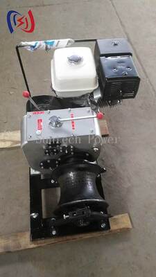 Professionele 4,04-9,6 kW aangedreven lier voor het trekken van zware kabels en het strijken van geleiders bij het werken aan elektriciteitslijnen