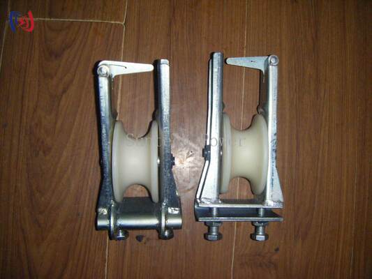 Dubbele scheefstrengblok voor 25-400 mm geleiders met 5-20KN-belasting en gegalvaniseerd staalframe