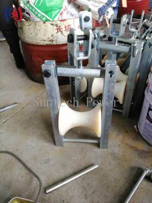 Aerial Cable Stringing Block met 120x130mm Sheave Size en 5KN Nominale Belasting voor ABC Bunched Conductor