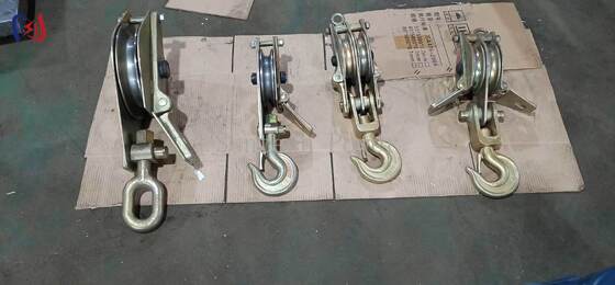 30-100KN nominale belasting Dual Sheave Hoisting Tackle met beide zijkanten open ontwerp voor zwaar hefwerk