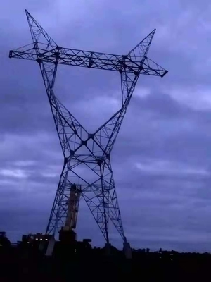 De Torens van het het Roosterstaal van ASTM123 230KV 400KV voor Luchttransmissielijn