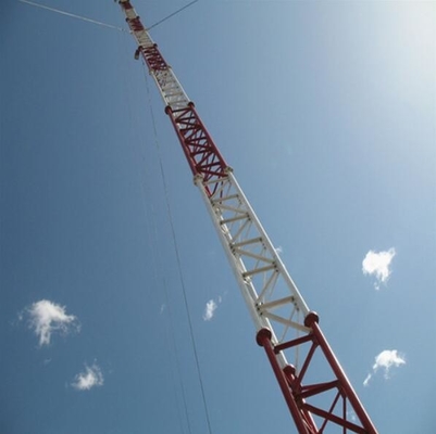 15 - 80m Hoogte galvaniseerde 3 Legged Tubulaire Staaltoren voor Telecommunicatie