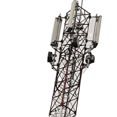 Q420 Toren 4 van het Telecommunicatiestaal Gegalvaniseerde Benen Hoekige Hete Onderdompeling en Toebehoren