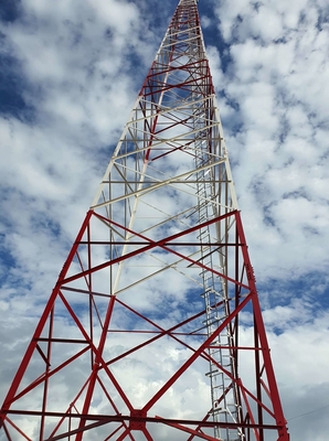 Het Staaltoren van de teken Post Hete Gegalvaniseerde 10m Telecommunicatie