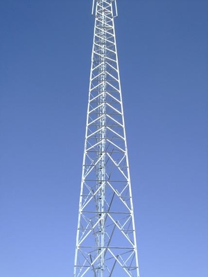 De tubulaire Toren Hete Onderdompeling Gegalvaniseerde Q355 van het Telecommunicatiestaal