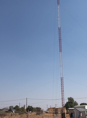 110KV de Toren van de antennetelecommunicatie galvaniseerde de Hoekige Structuur van de Staalradar