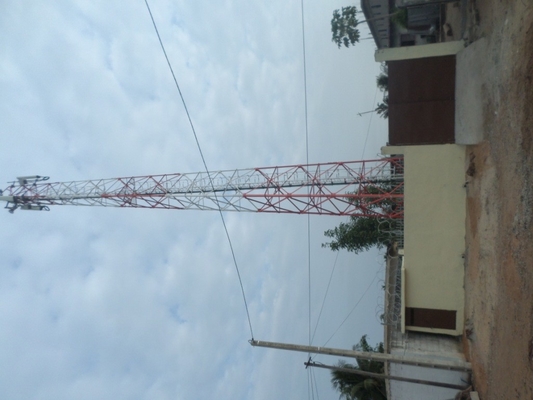 110KV de Toren van de antennetelecommunicatie galvaniseerde de Hoekige Structuur van de Staalradar